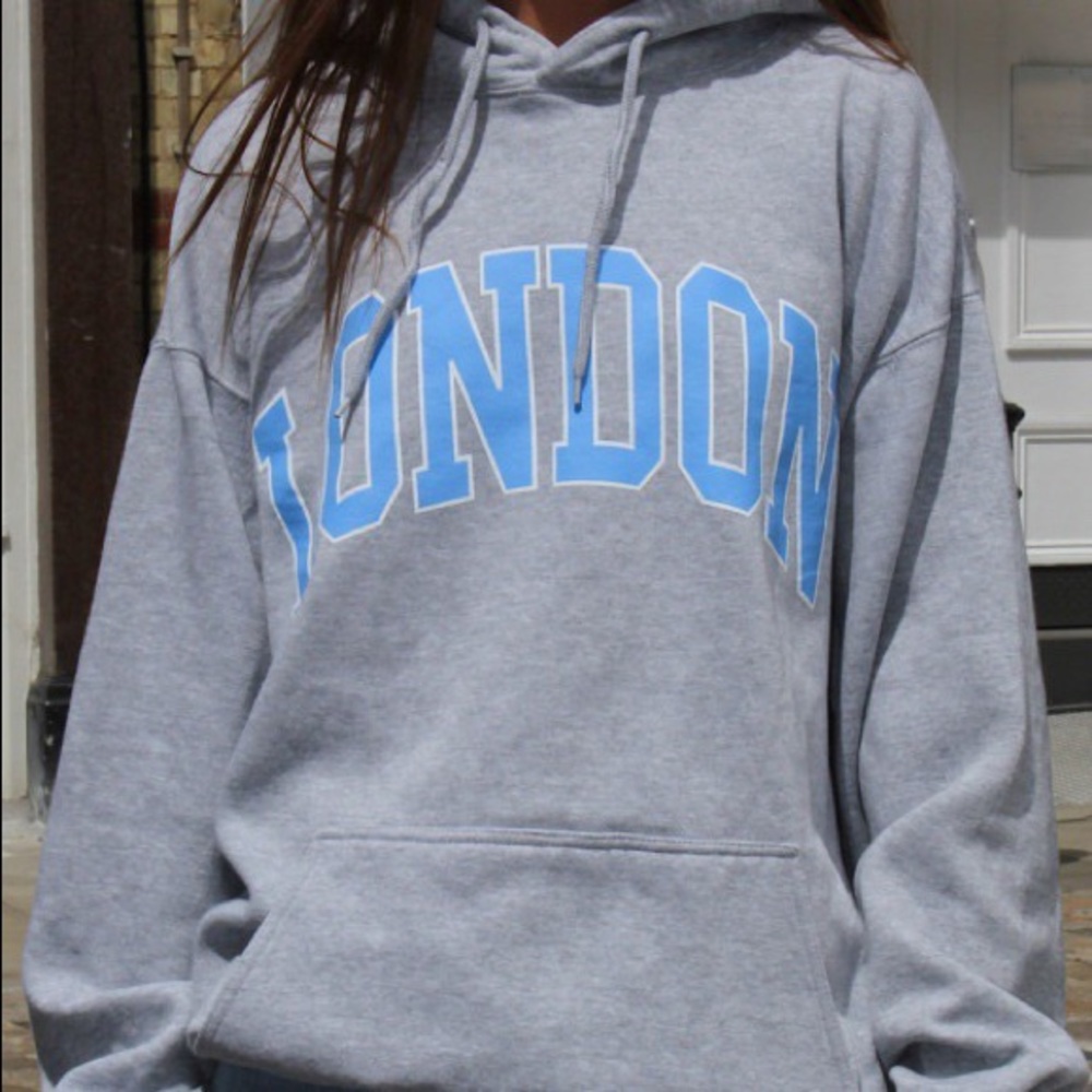 Brandy Melville London Chrissy Sweatshirt